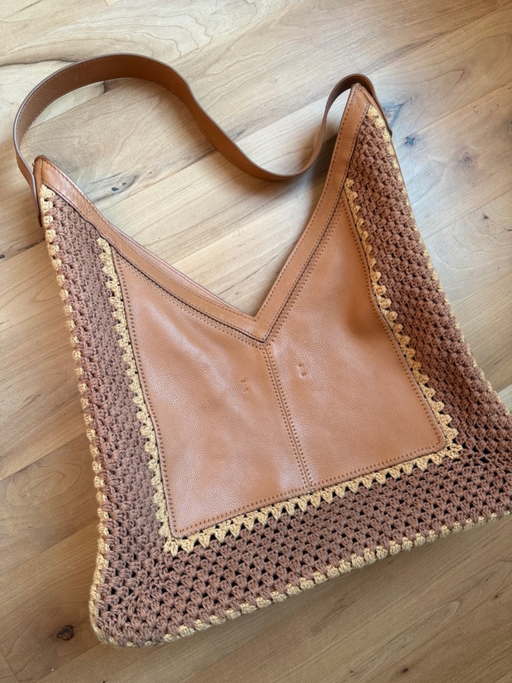 Daisy HOBO shoulder bag in Camel - Picture 12 of 12